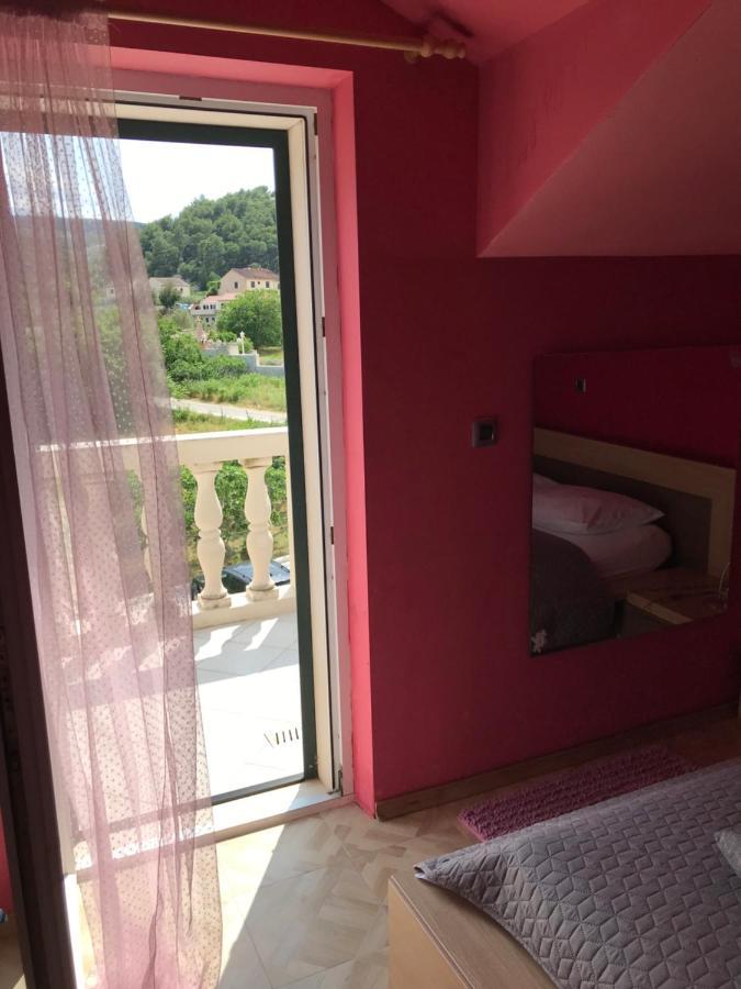 Apartment Renata *