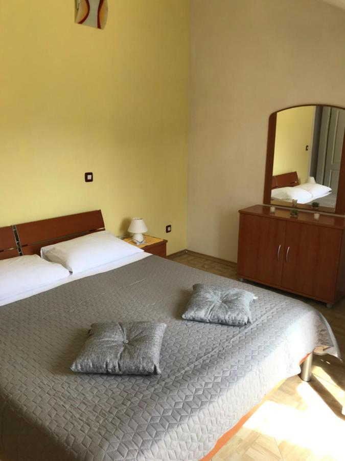Renata Apartamento Pucisca