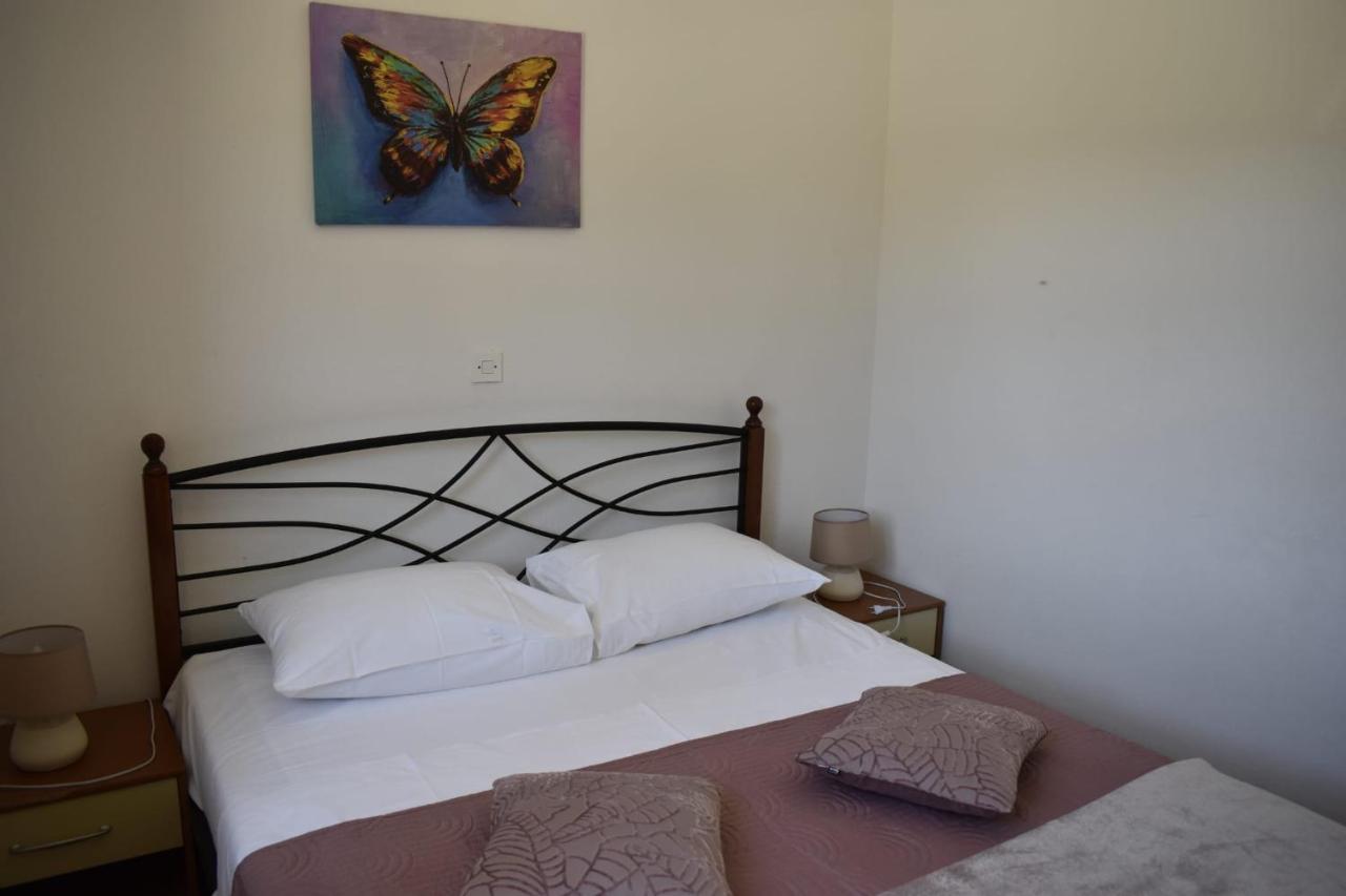Renata Apartamento Pucisca